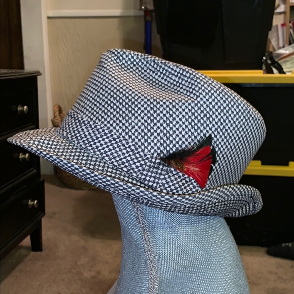 Houndstooth fedora hat